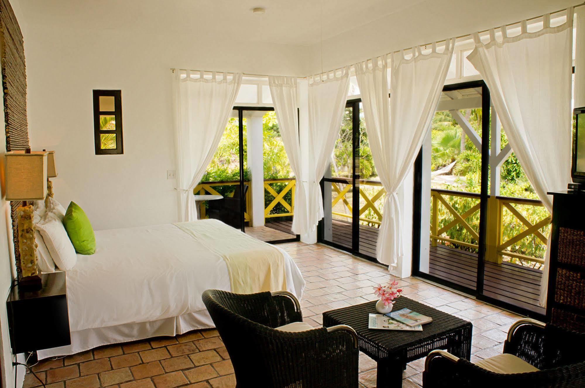 Anacaona Boutique Hotel Meads Bay 外观 照片